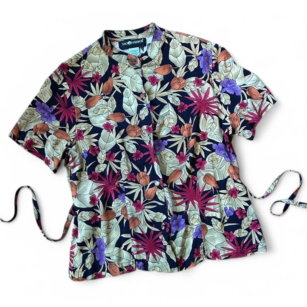 Vintage Floral Tie Back Button Up Top